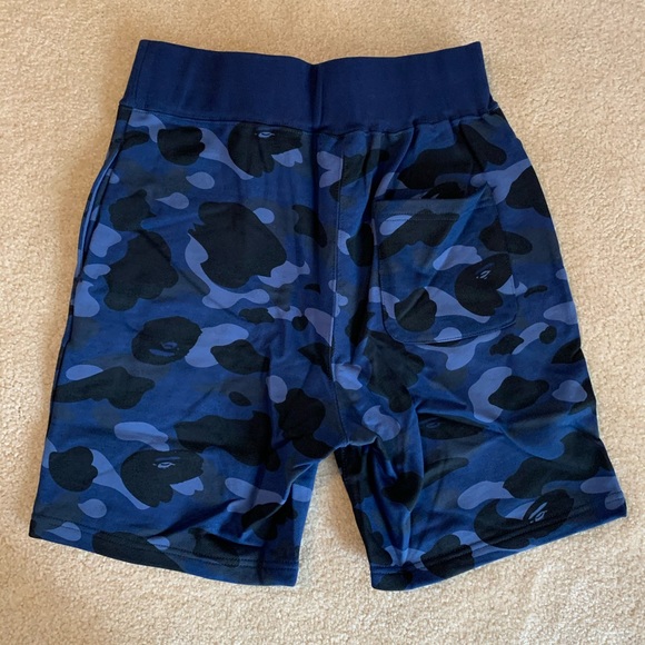 SOLD - Bape A Bathing Ape Blue Shark Shorts Small - Picture 2 of 7
